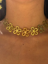 COLLIER EMIE